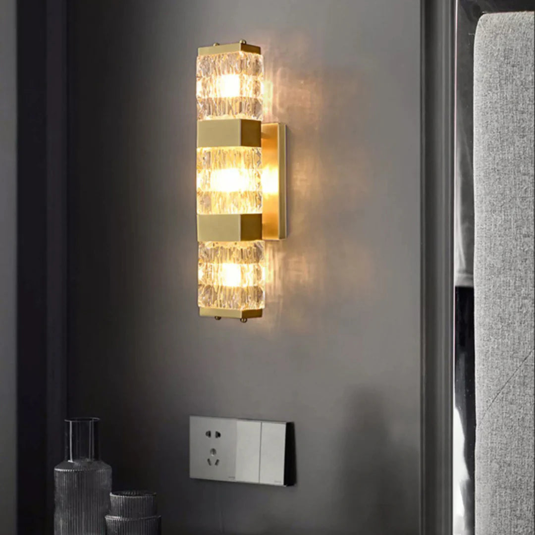 Dacio Golden Luxury Crystal Wall Lamp - Nuvé