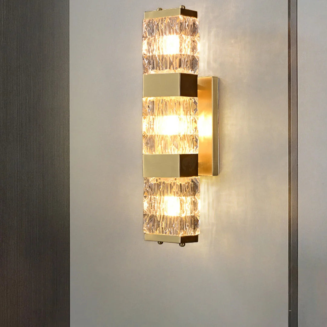Dacio Golden Luxury Crystal Wall Lamp - Nuvé