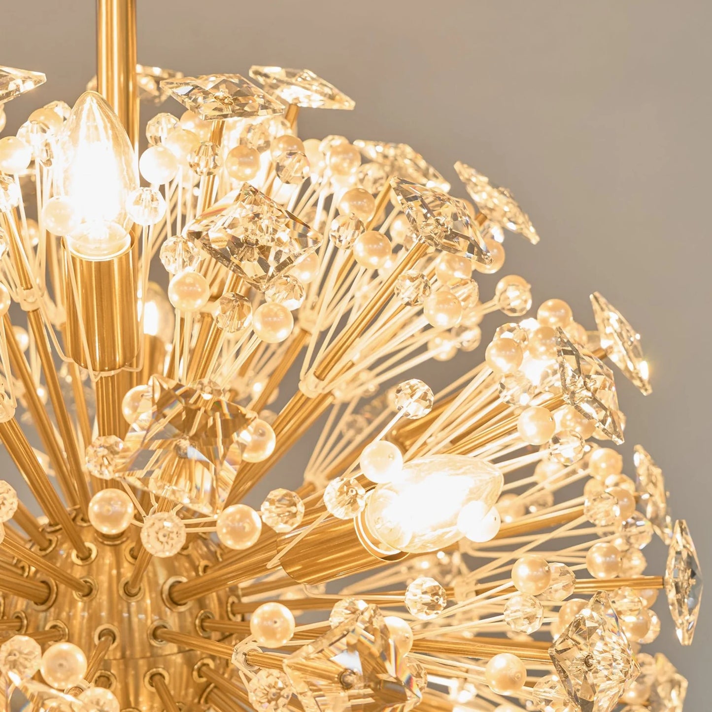 Dickinson Glass Chandelier - Nuvé