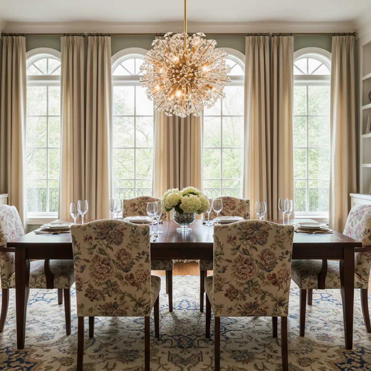 Dickinson Glass Chandelier - Nuvé