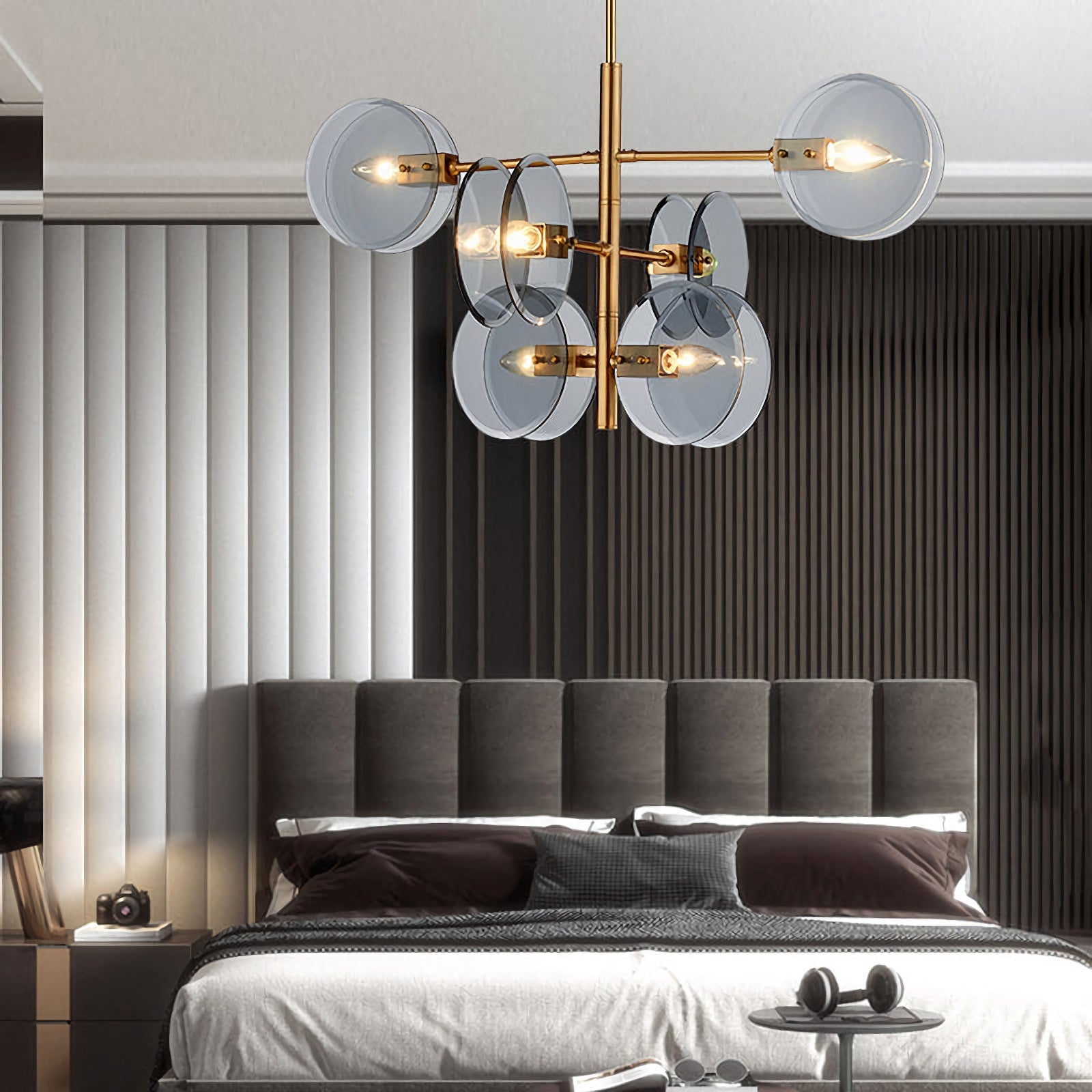 Disc Arteriors Norwich Glass Chandelier - Nuvé