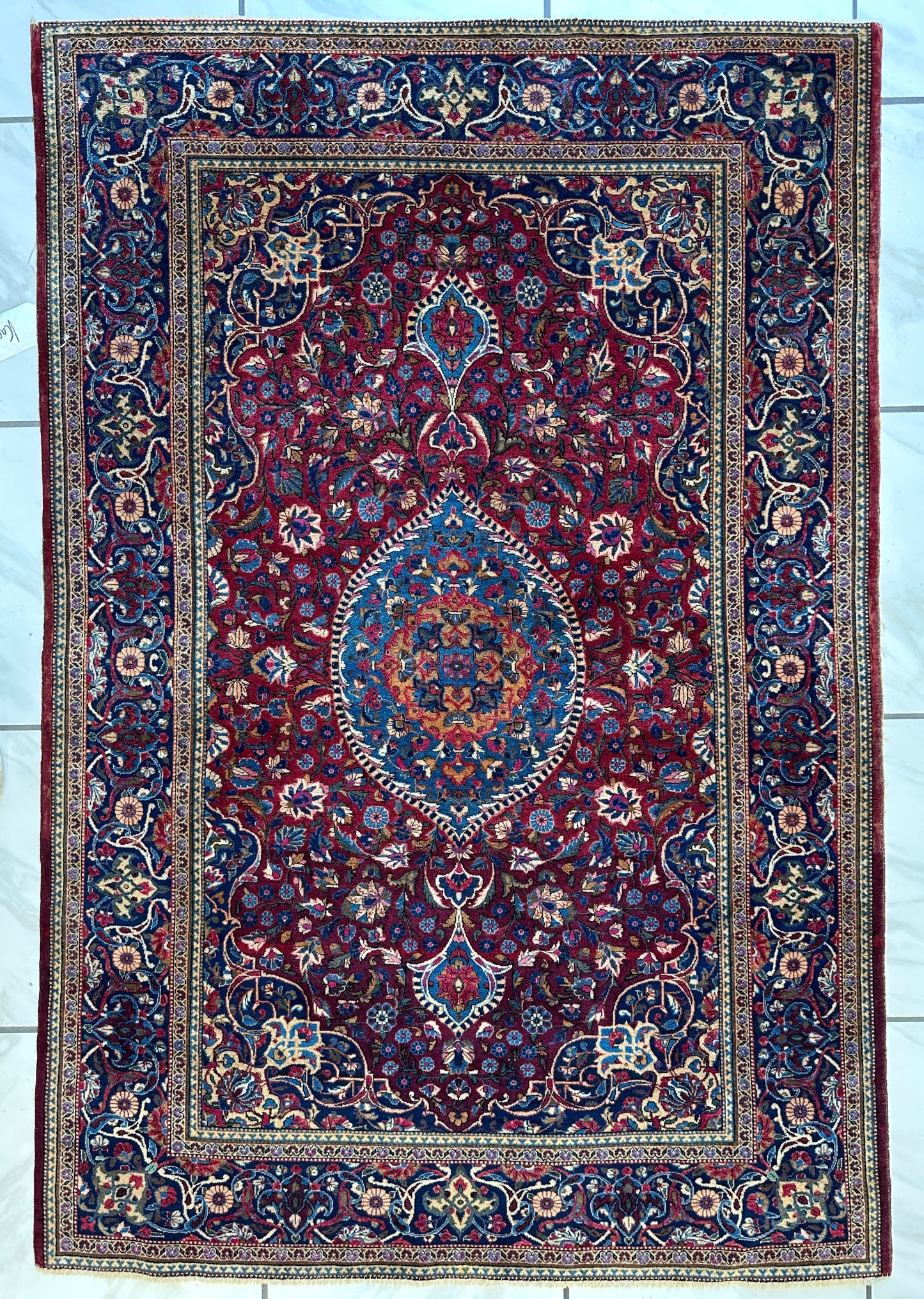 Antique Persian Kashan Debir Rug – 4’3” x 6’4” – Circa 1920s – Hand-Knotted Fine Wool - Nuvé