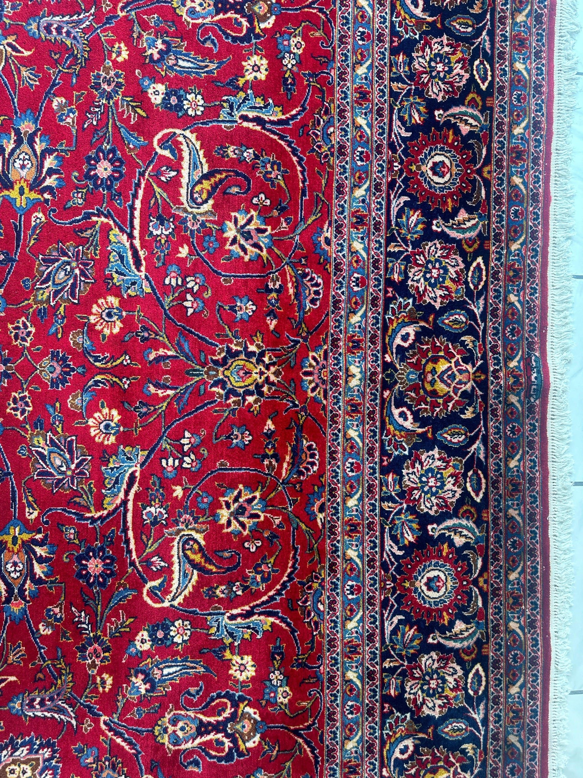 Incredible Persian Kashan All Over Wool Rug 10’2” x 14’ - Nuvé