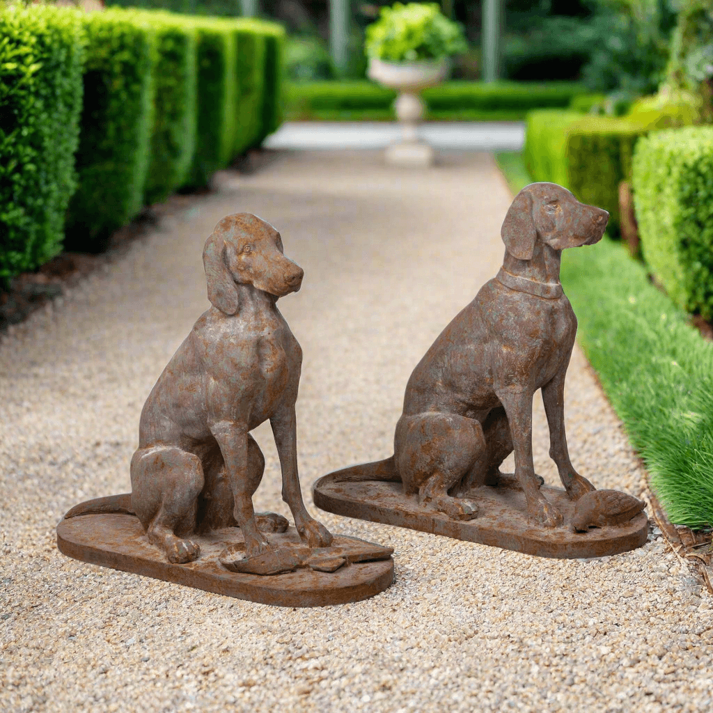 Rustic Cast Iron Hunting Dog Sculptures (Set of 2) - Nuvé