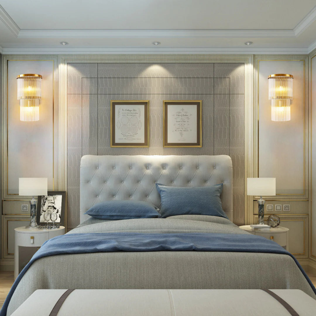 East Antique Brass Finish Wall Lamp - Nuvé