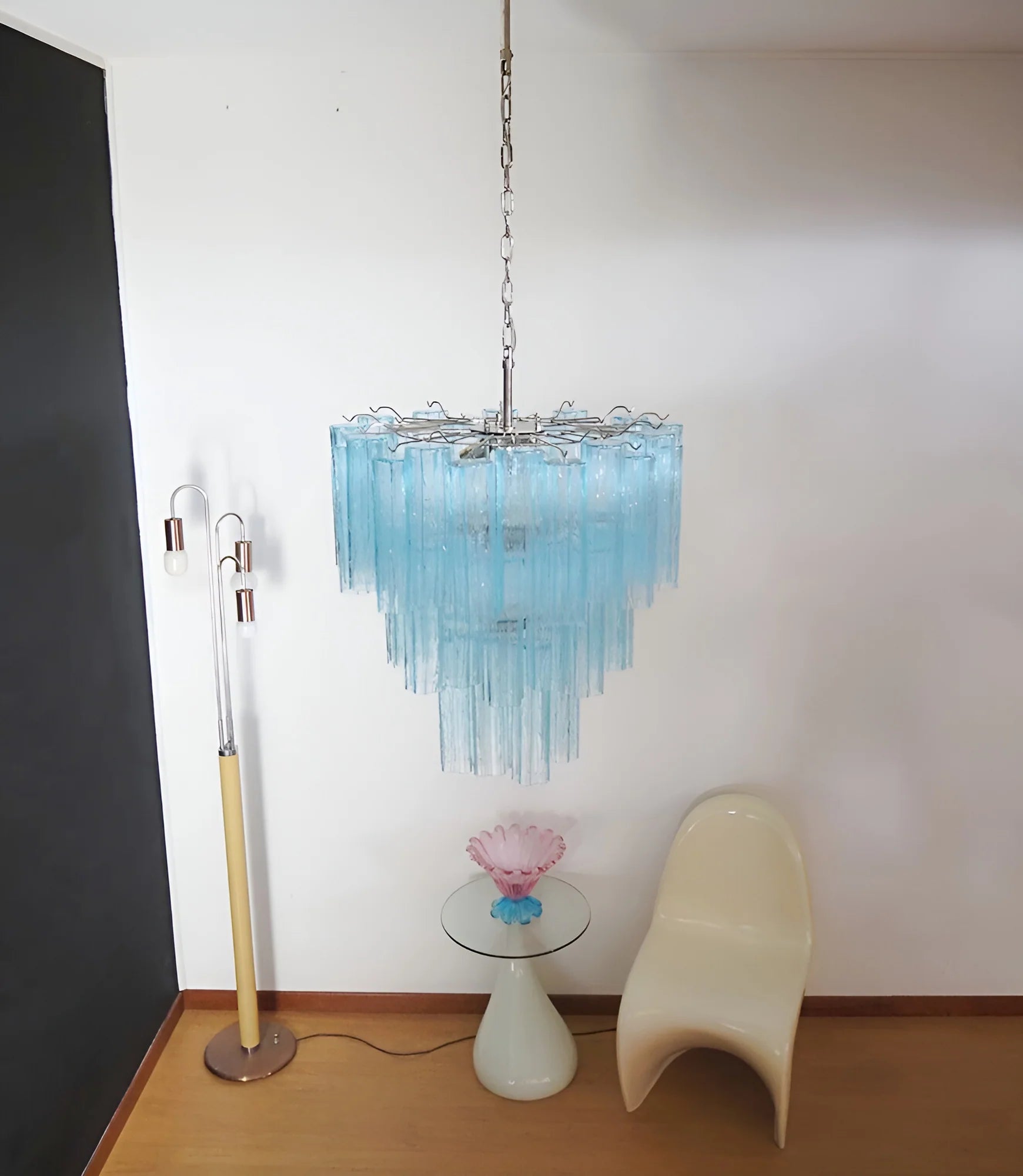 Elegant Blue Murano Glass Tube Chandelier - Nuvé