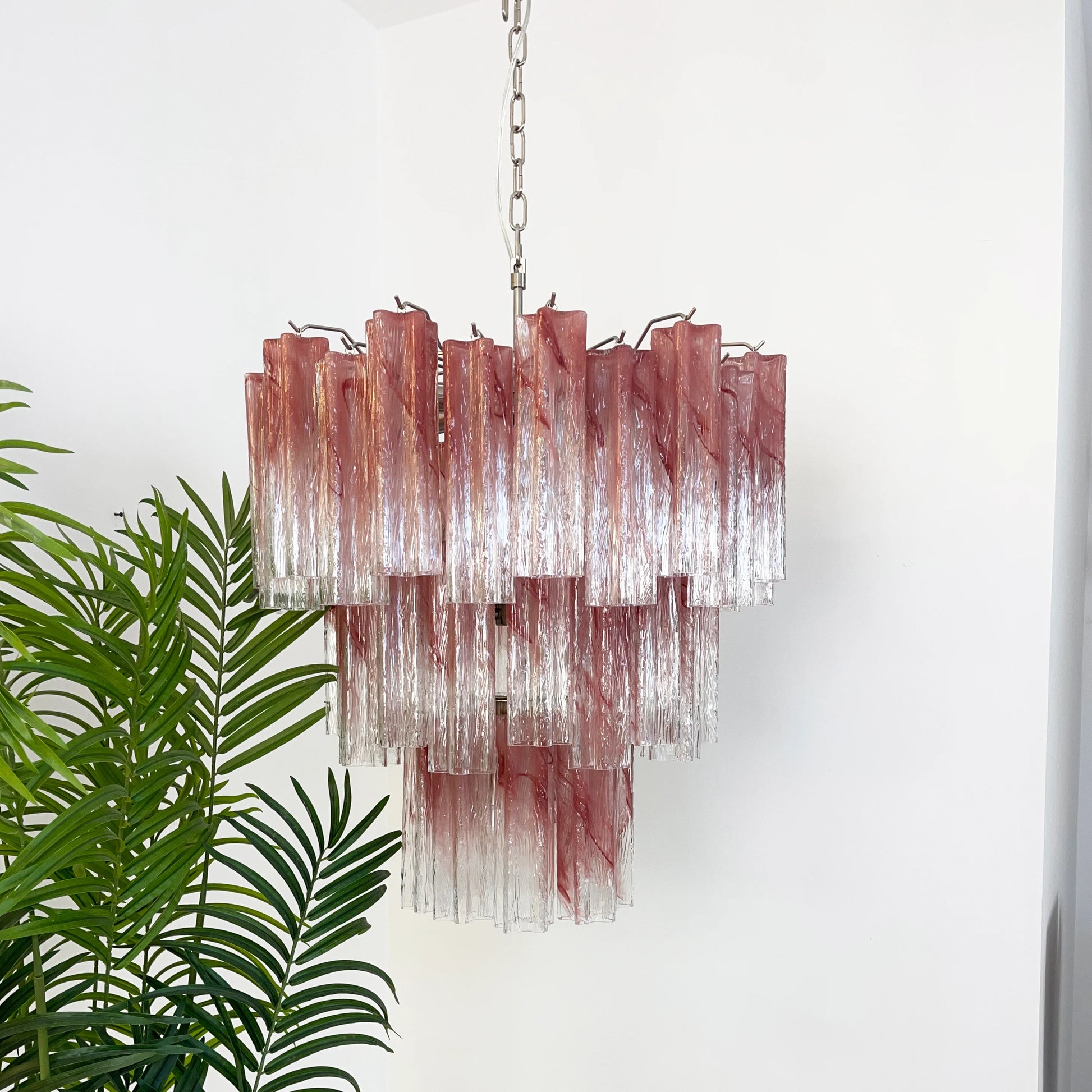 Elegant Murano Pink Rose Chandelier - Nuvé