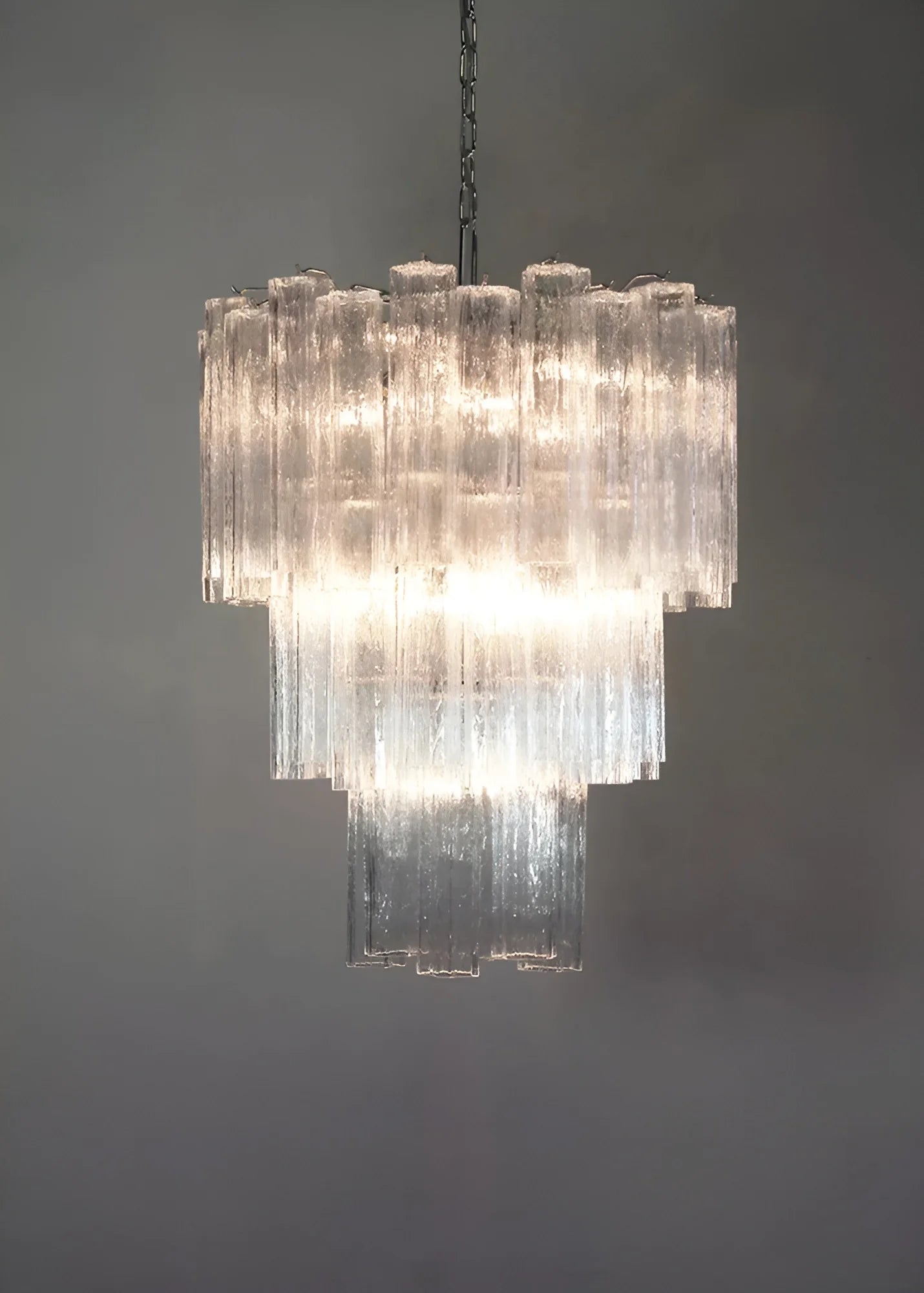 Elegant Transparent Murano Glass Tube Chandelier - Nuvé