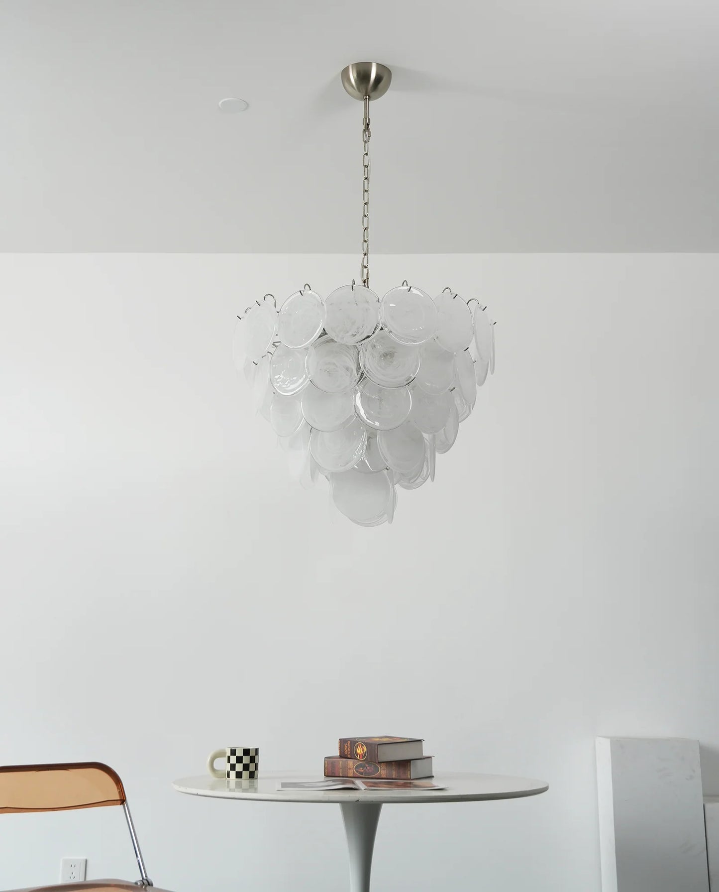 Elegant White Murano Disc Chandelier - Nuvé