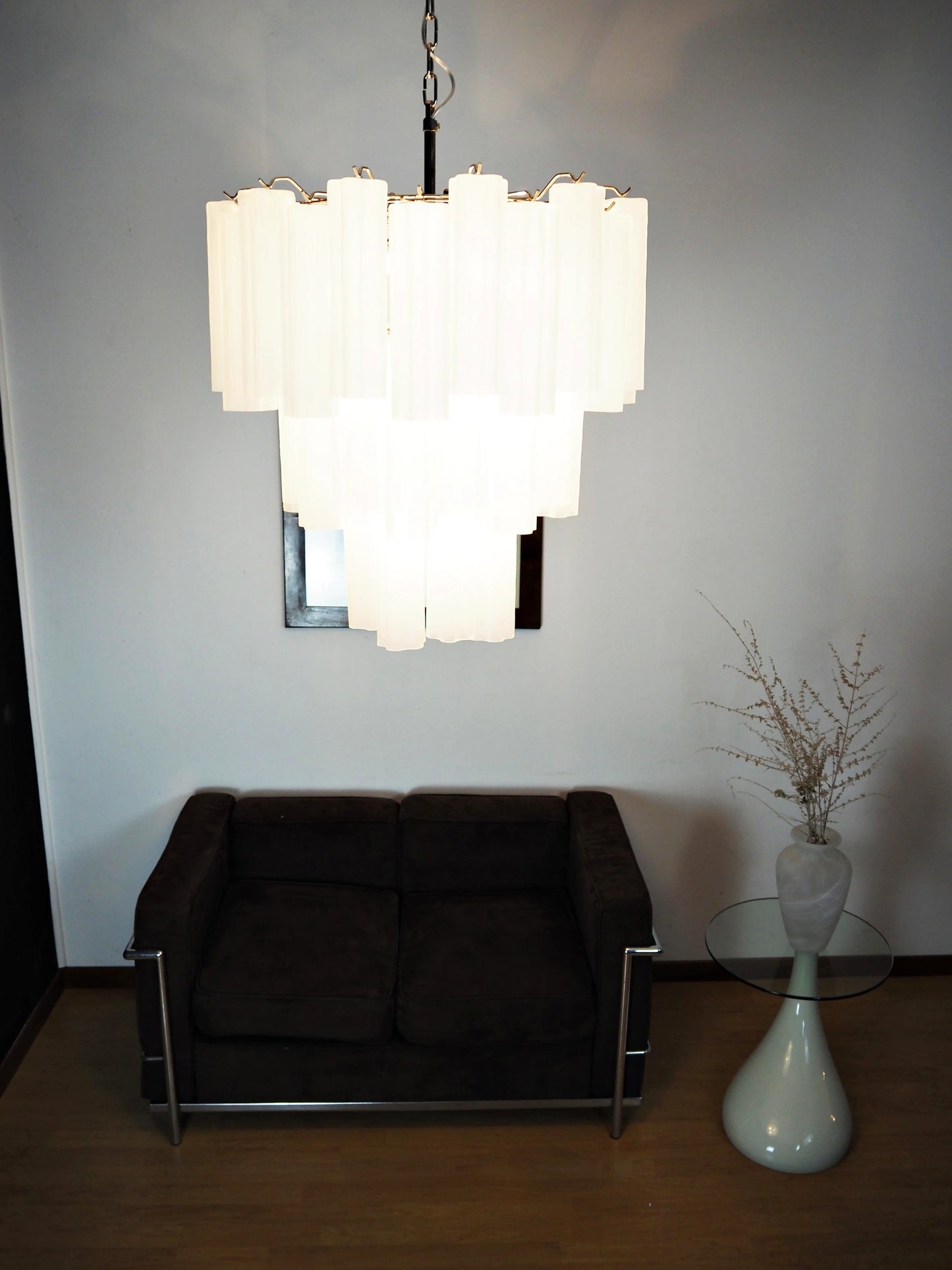 Elegant White Murano Glass Tube Chandelier - Nuvé
