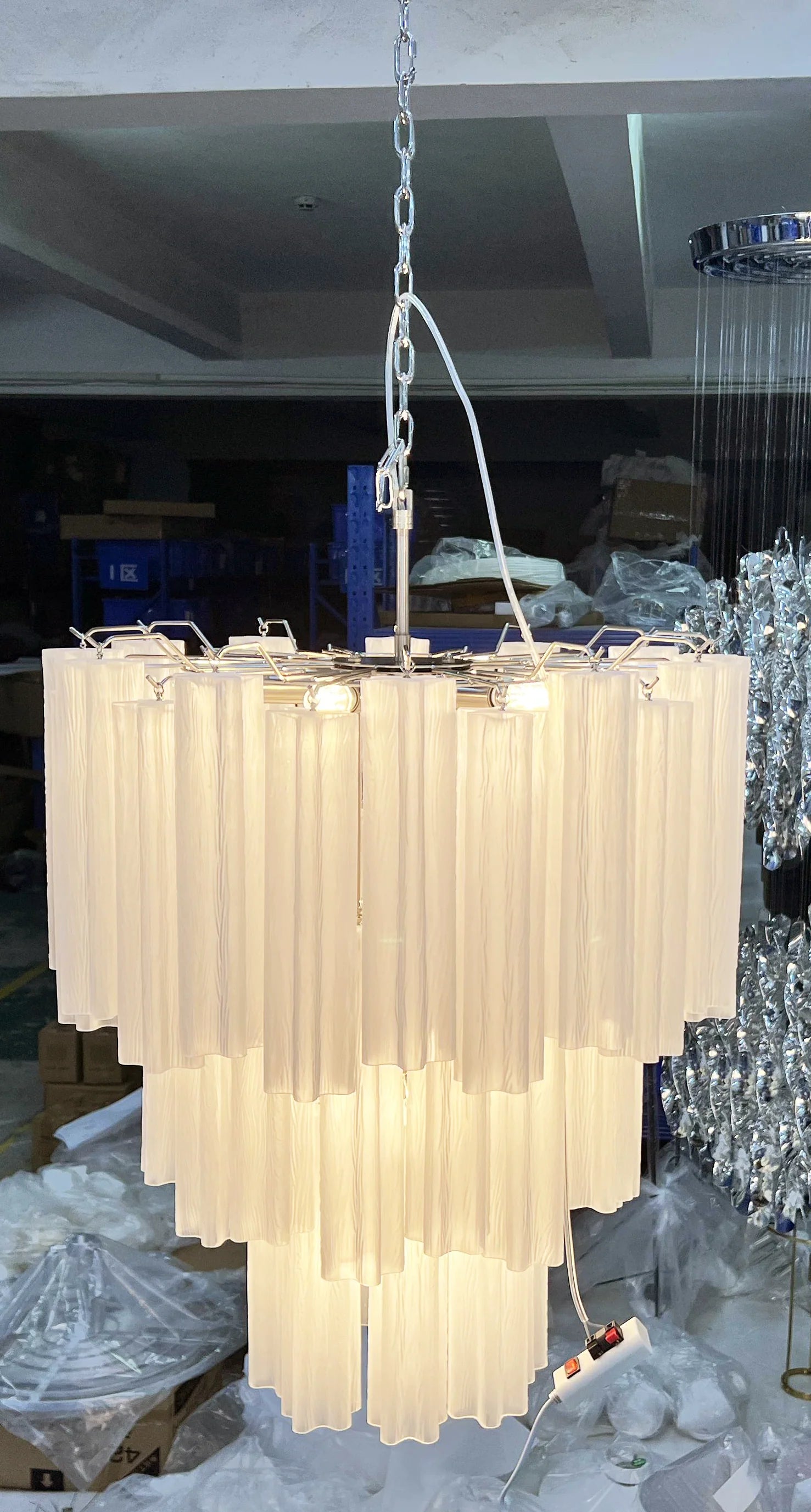 Elegant White Murano Glass Tube Chandelier - Nuvé