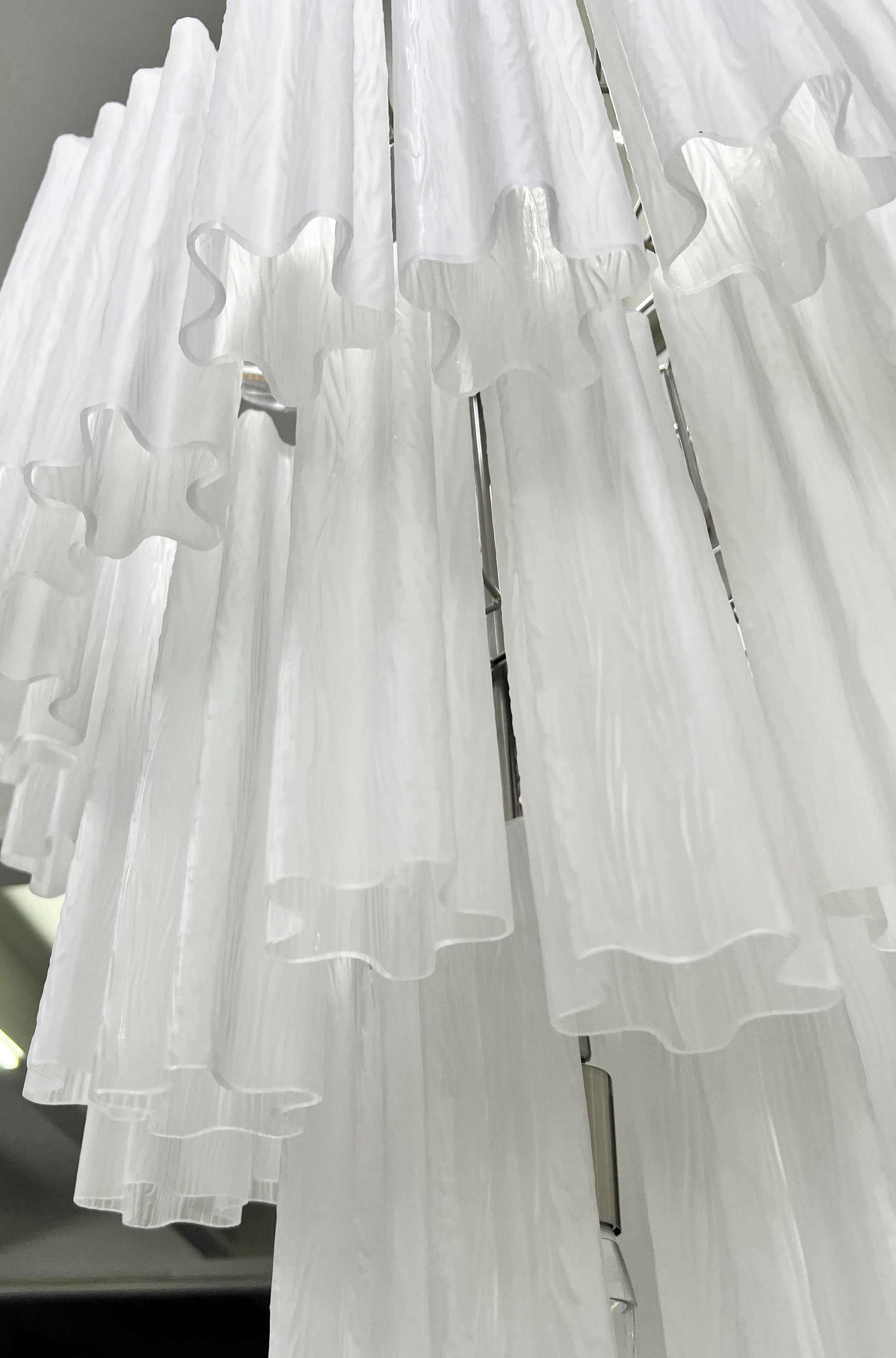 Elegant White Murano Glass Tube Chandelier - Nuvé