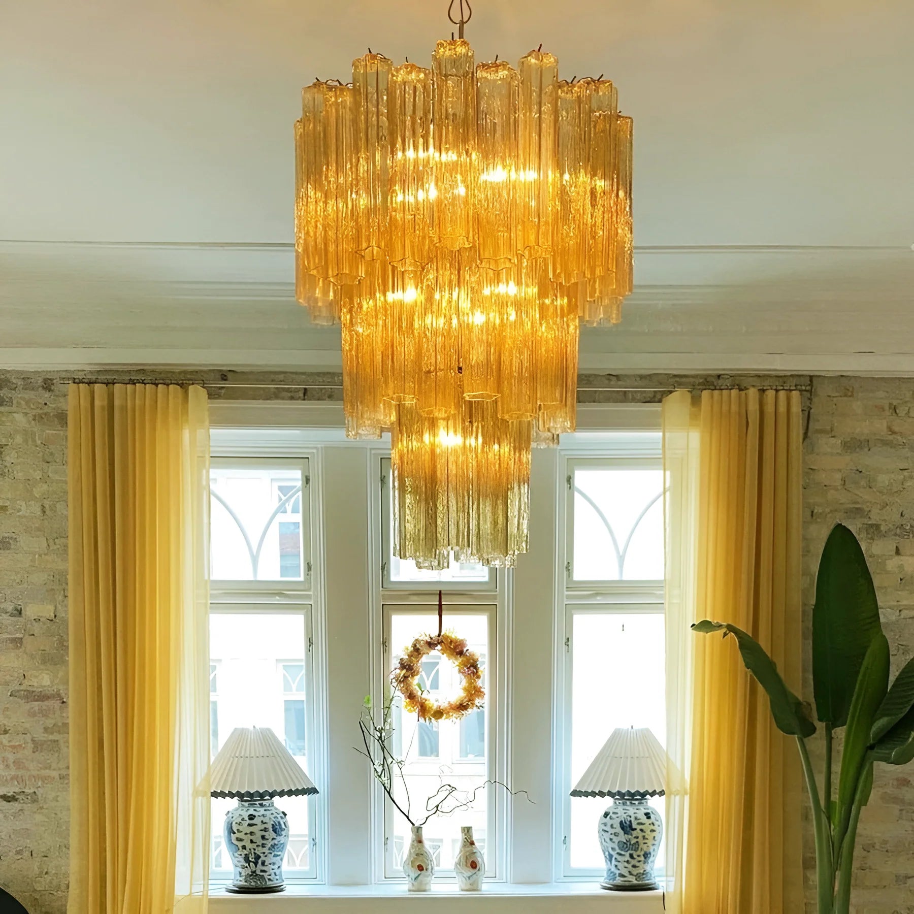 Elegant Yellow Murano Glass Tube Chandelier - Nuvé
