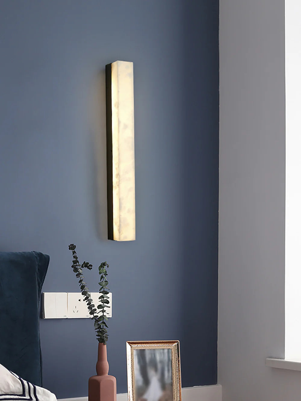 Emerson Alabaster Indoor Wall Lamp - Nuvé