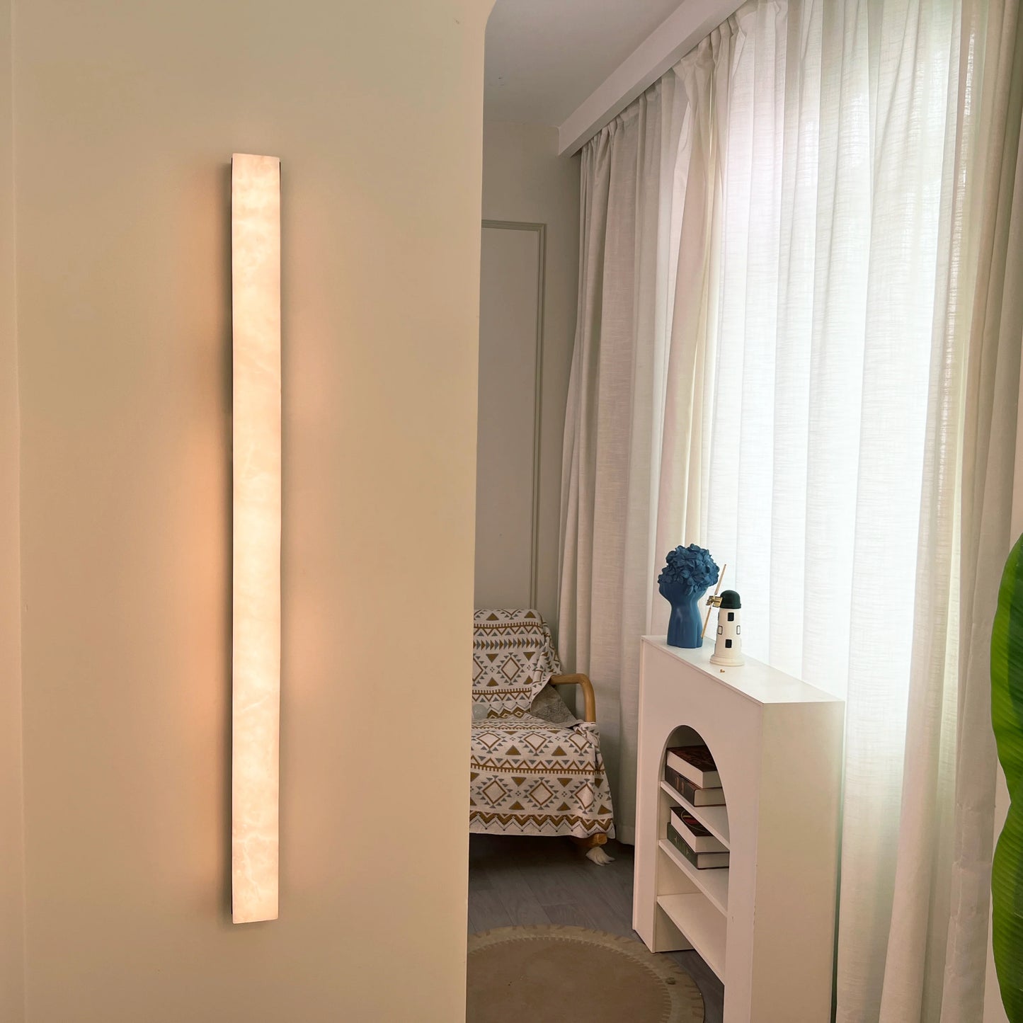 Emerson Alabaster Indoor Wall Lamp - Nuvé