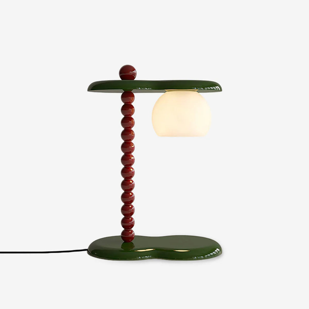 Everalda Candle Table Lamp - Nuvé
