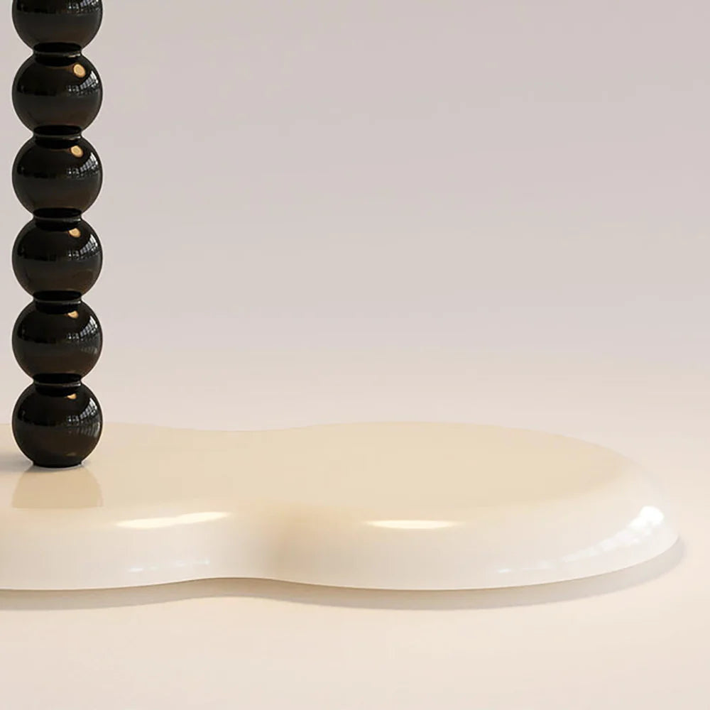 Everalda Candle Table Lamp - Nuvé