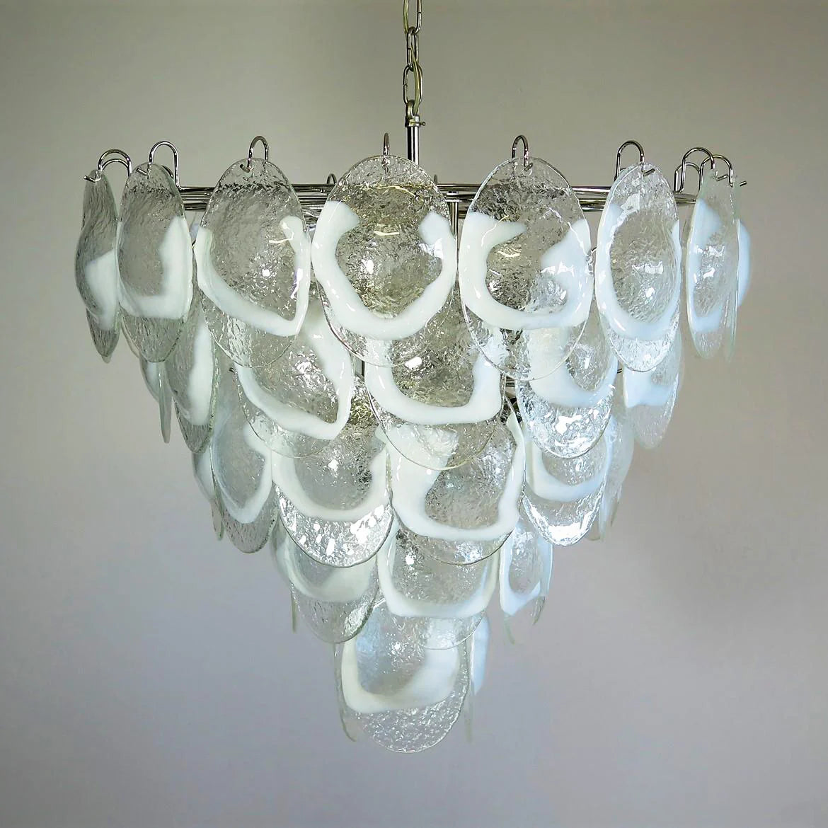 Exquisite Murano Transparent Glass Chandelier - Nuvé