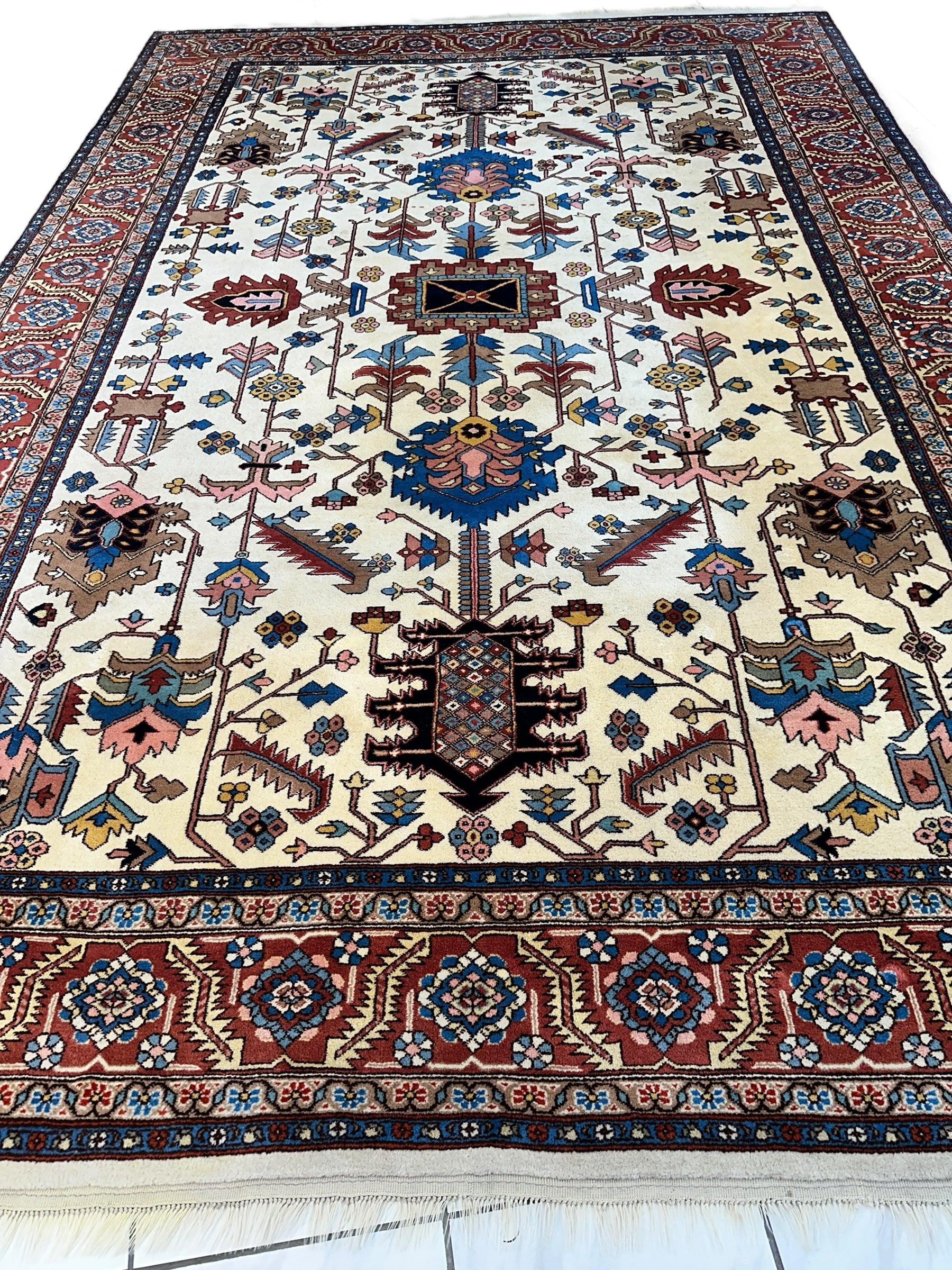 Hand-Knotted Vintage Afghani Serapi Wool Rug – 10'10" x 15'10" – Elegant Traditional Area Rug - Nuvé