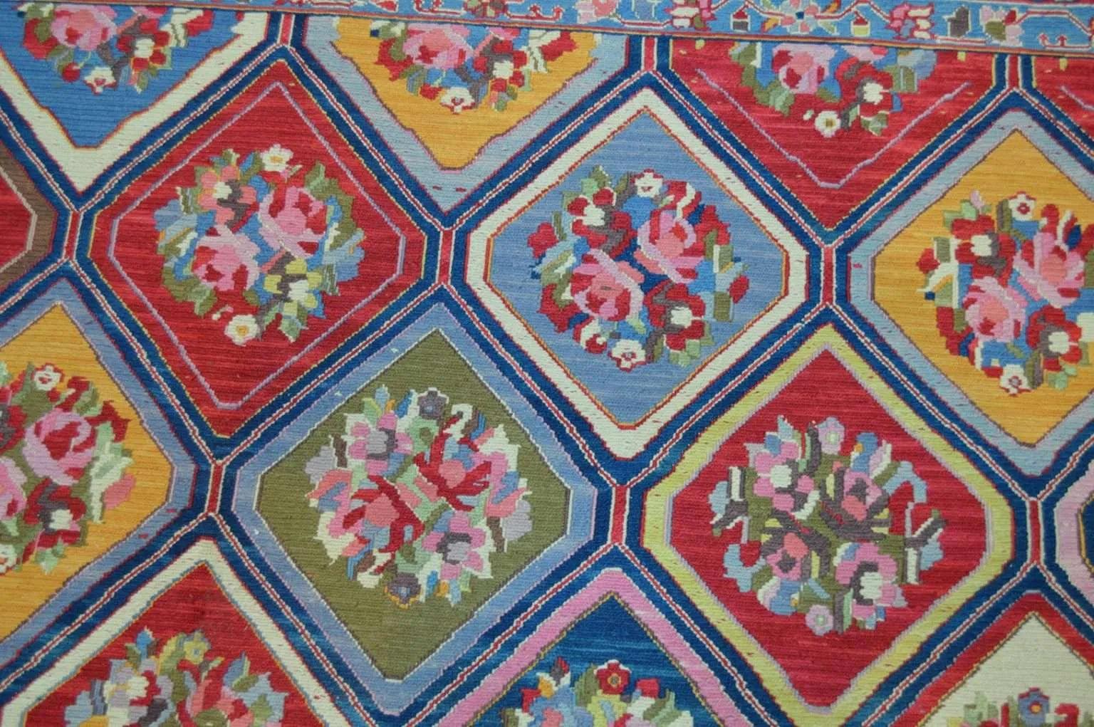 Handwoven Nourison Soumak SK43 Multicolor Area Rug – 8'5" x 11'7" – Professionally Cleaned - Nuvé