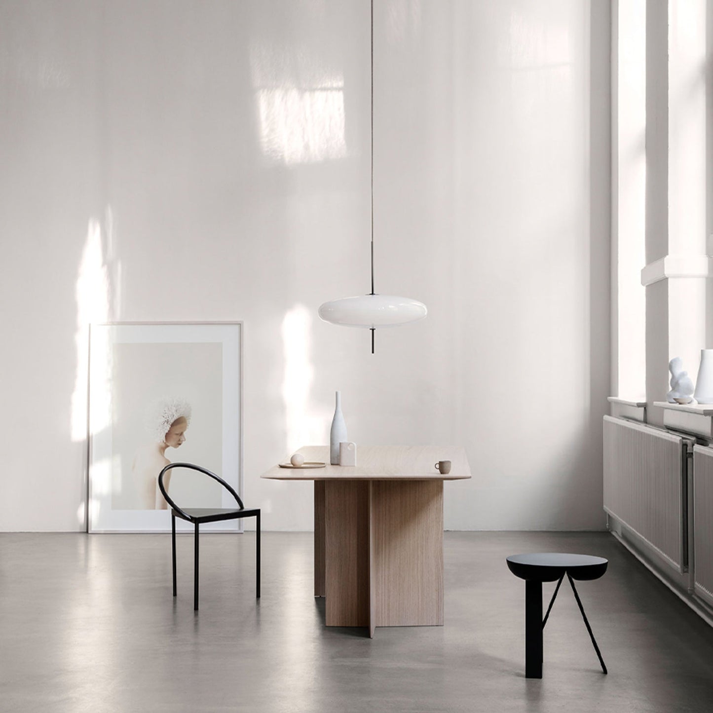 Floating Orb Ceiling Light - Nuvé