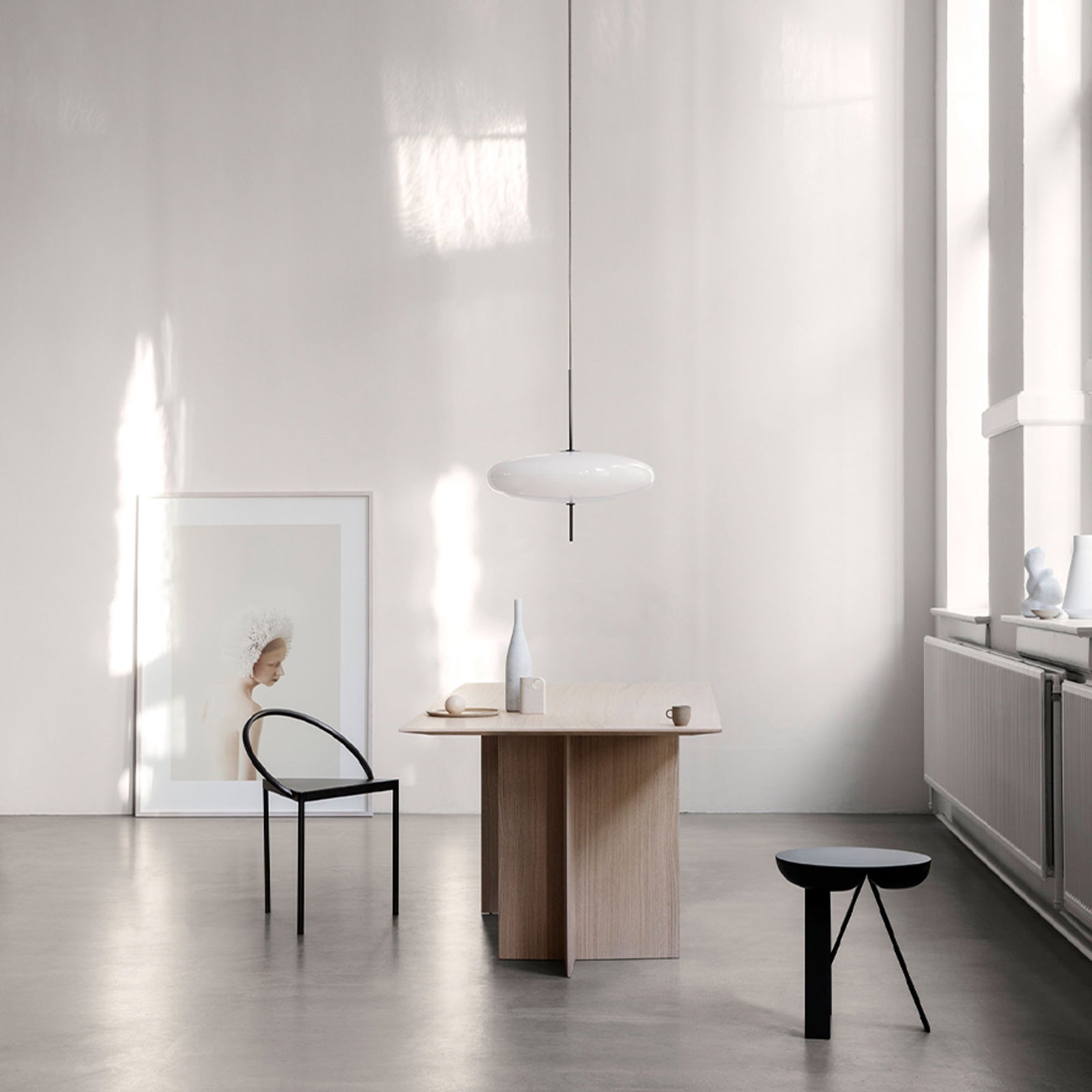 Floating Orb Ceiling Light - Nuvé