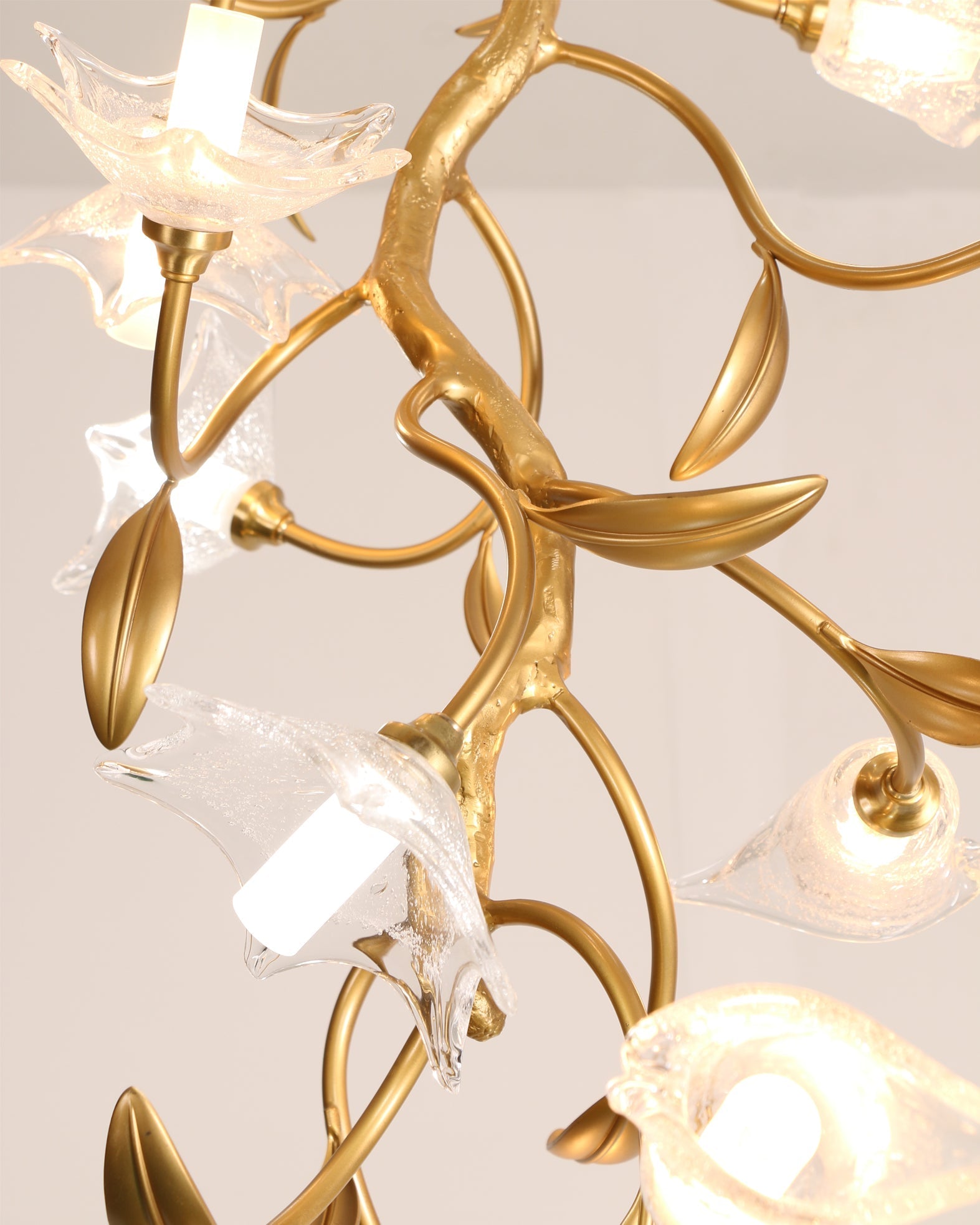 Flower Craftsman Chandelier - Nuvé