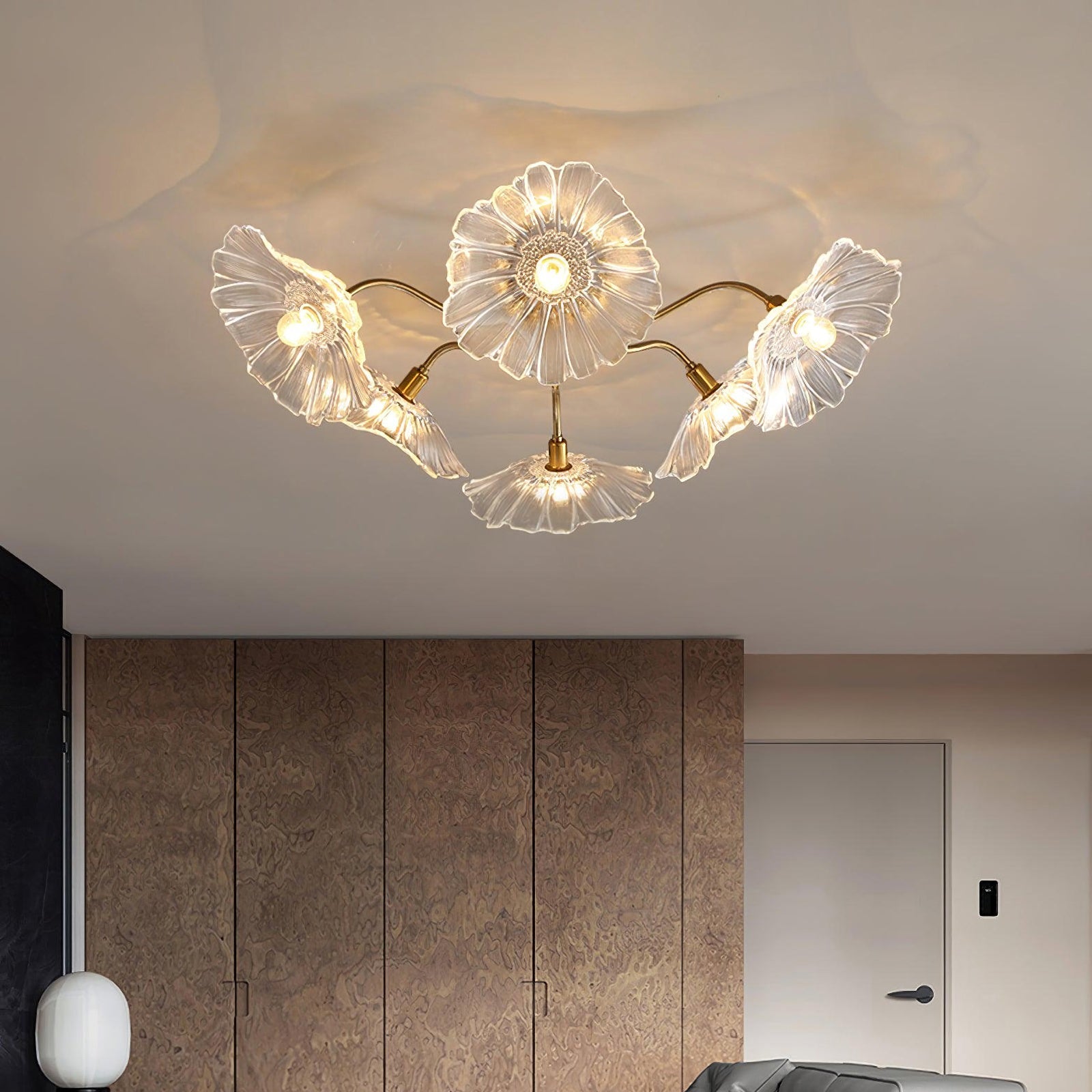 Lotus Leaf Glass Ceiling Lamp - Nuvé