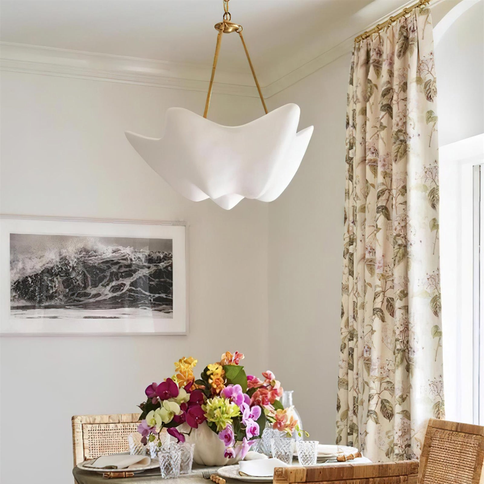 Flowing Plaster Chandelier - Nuvé