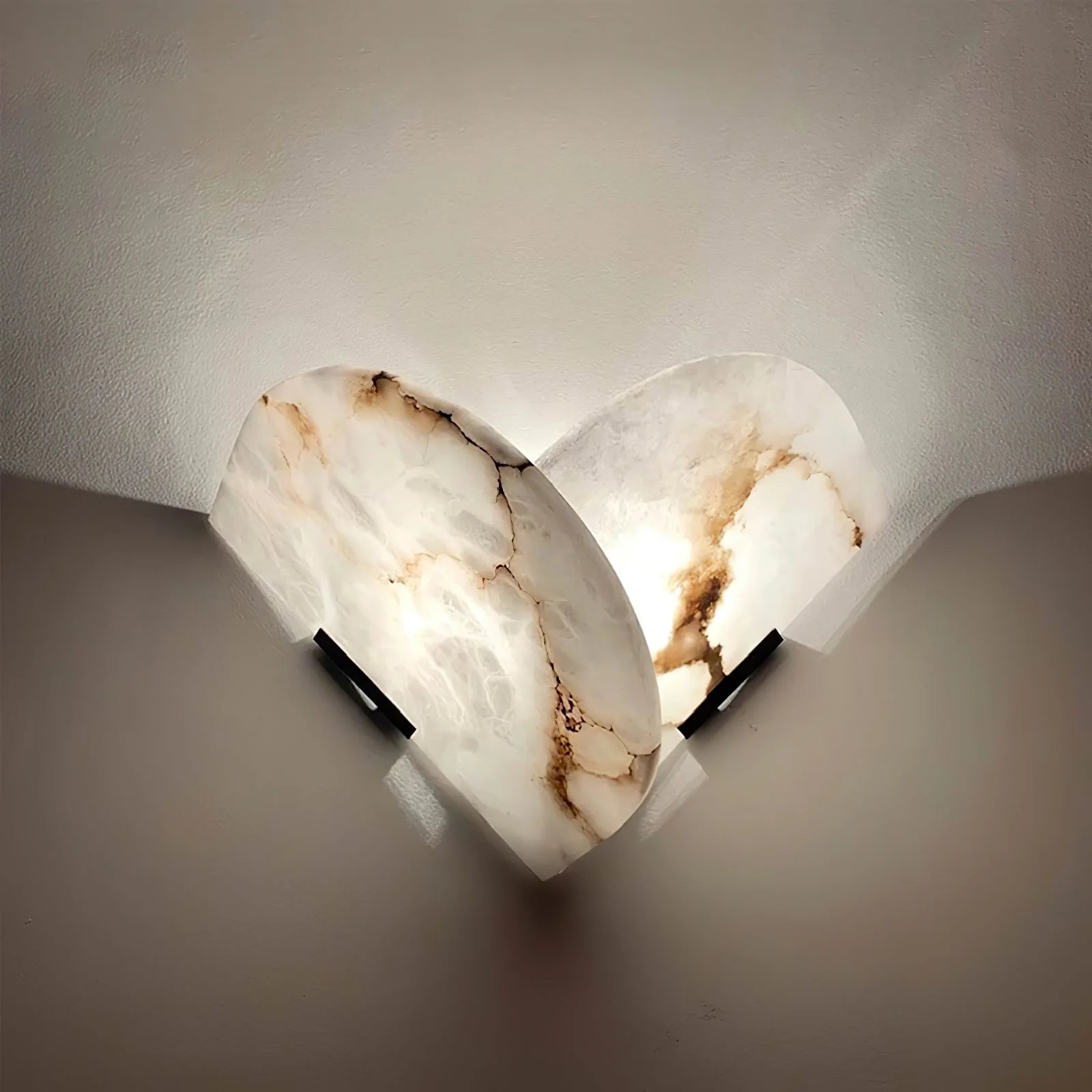 Fly Gaby Alabaster Wall Lamp - Nuvé