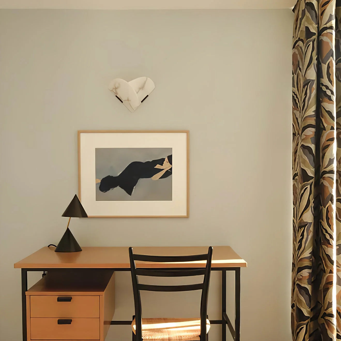 Fly Gaby Alabaster Wall Lamp - Nuvé
