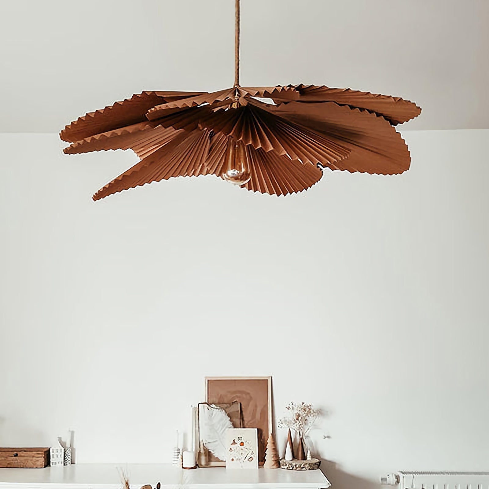 Folding Lotus Pendant Lamp - Nuvé