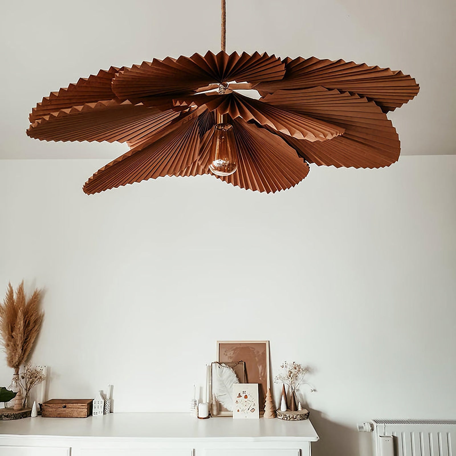 Folding Lotus Pendant Lamp - Nuvé