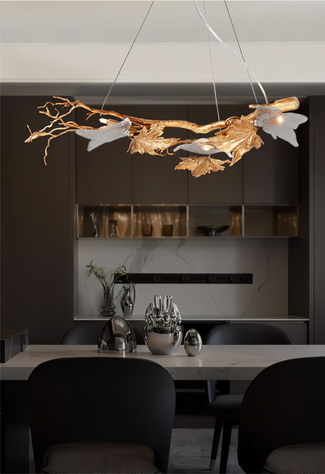 Folio Branch Brass Chandelier - Nuvé