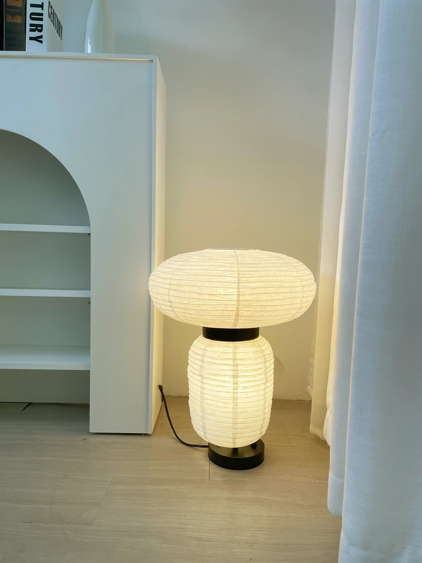 Formakami JH18 Table Lamp - Nuvé