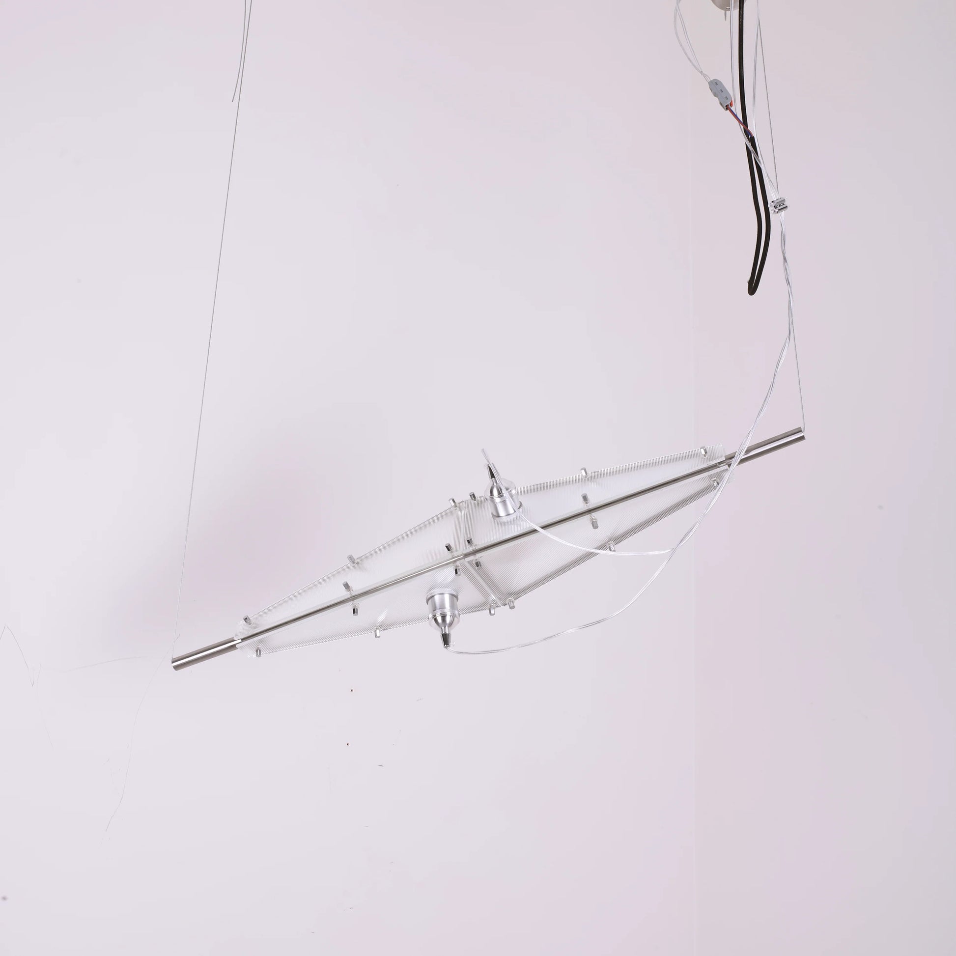 Fragment Modern Acrylic Pendant Lamp - Nuvé