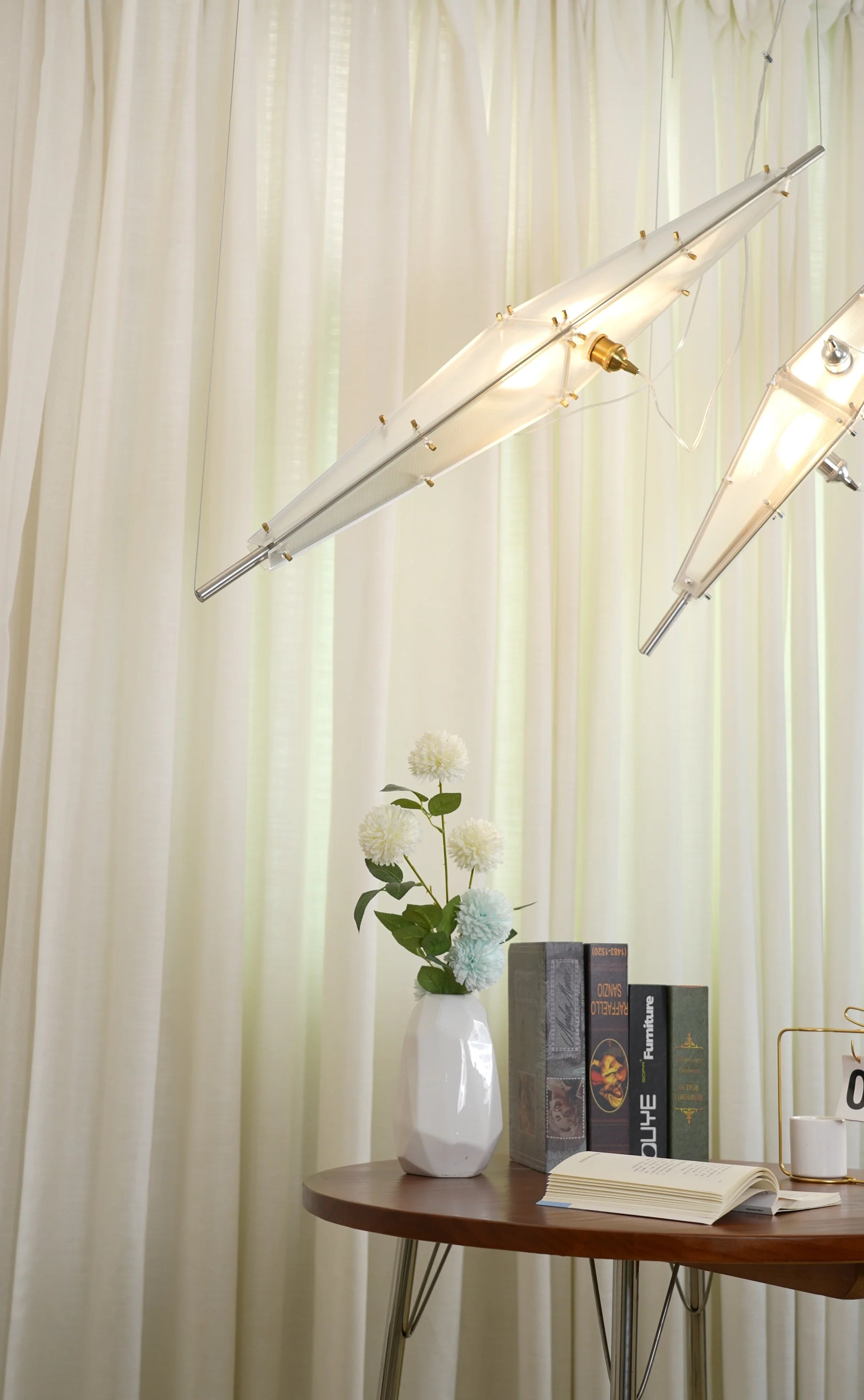 Fragment Modern Acrylic Pendant Lamp - Nuvé