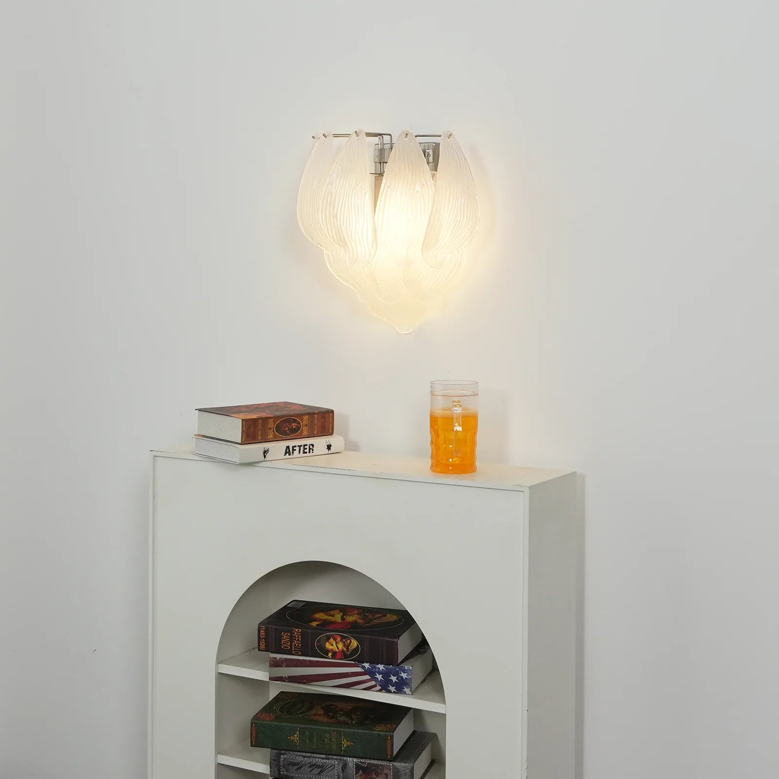 Frosted Petal Glass Wall Light - Nuvé