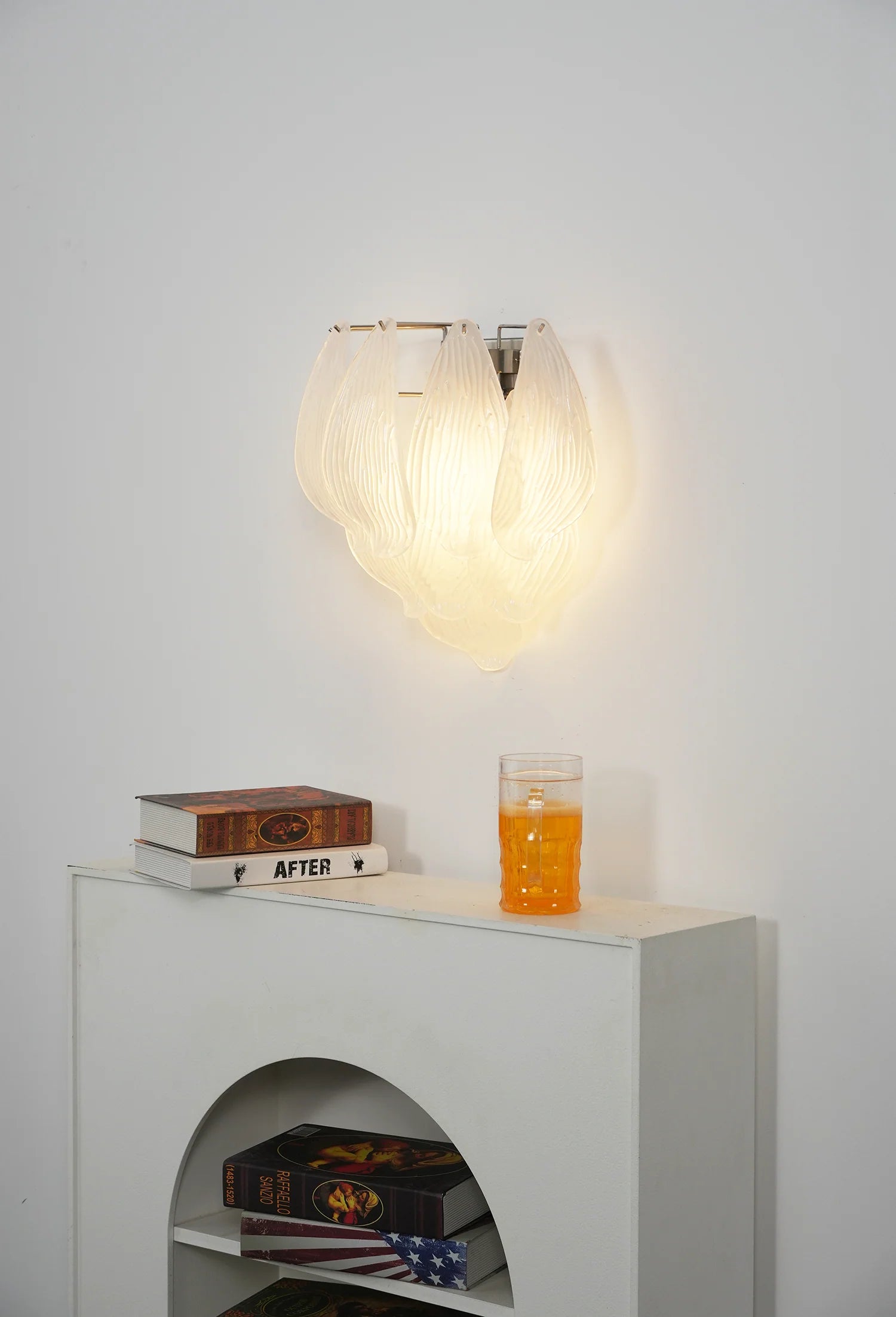 Frosted Petal Glass Wall Light - Nuvé