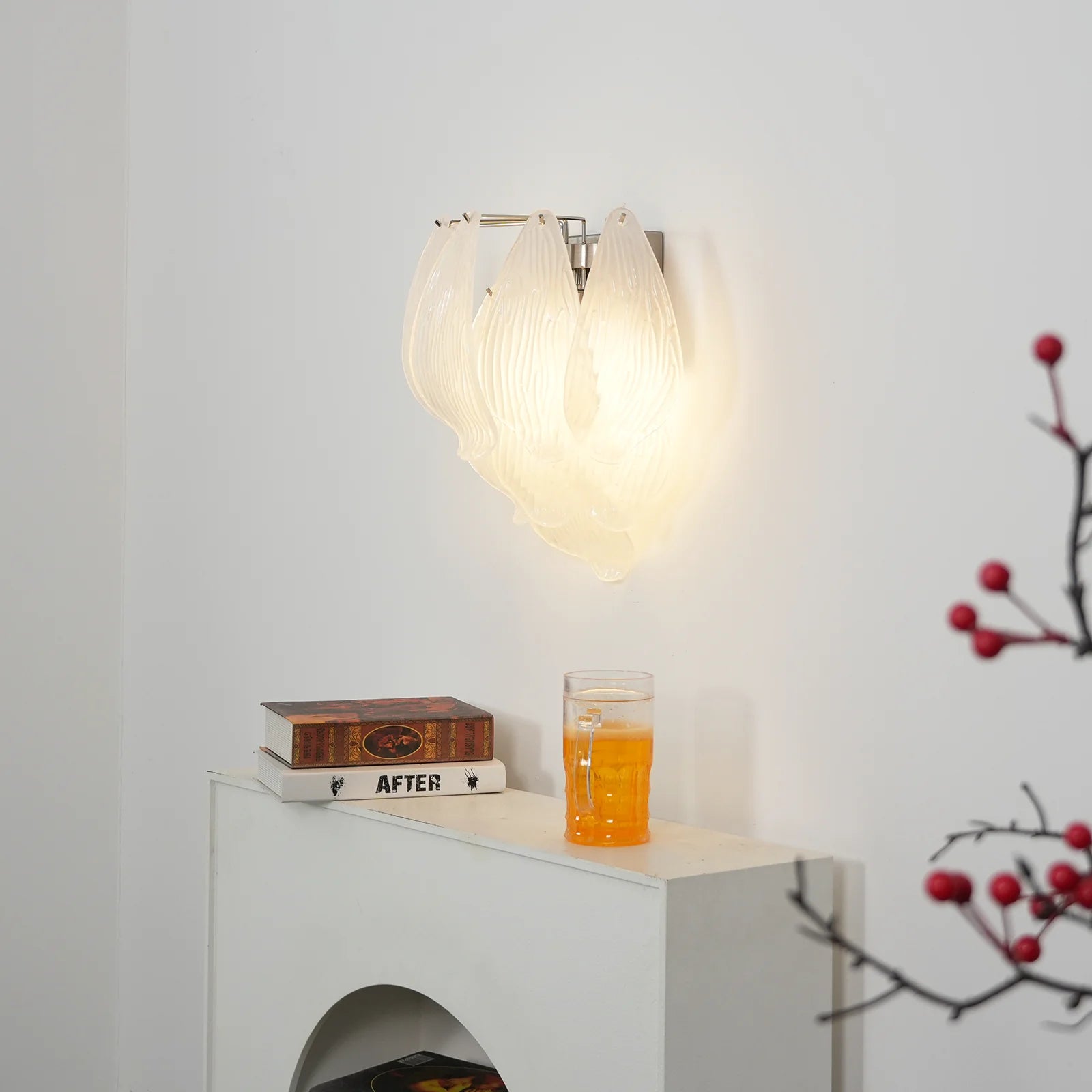 Frosted Petal Glass Wall Light - Nuvé