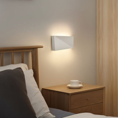Fynne Wall Lamp - Nuvé