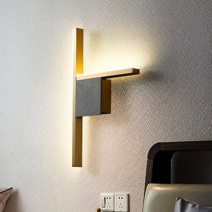 Geometric acrylic wall lamp from korewolamp's Almost Essence Wall Sconce collection, featuring modern geometric design and sleek illumination.