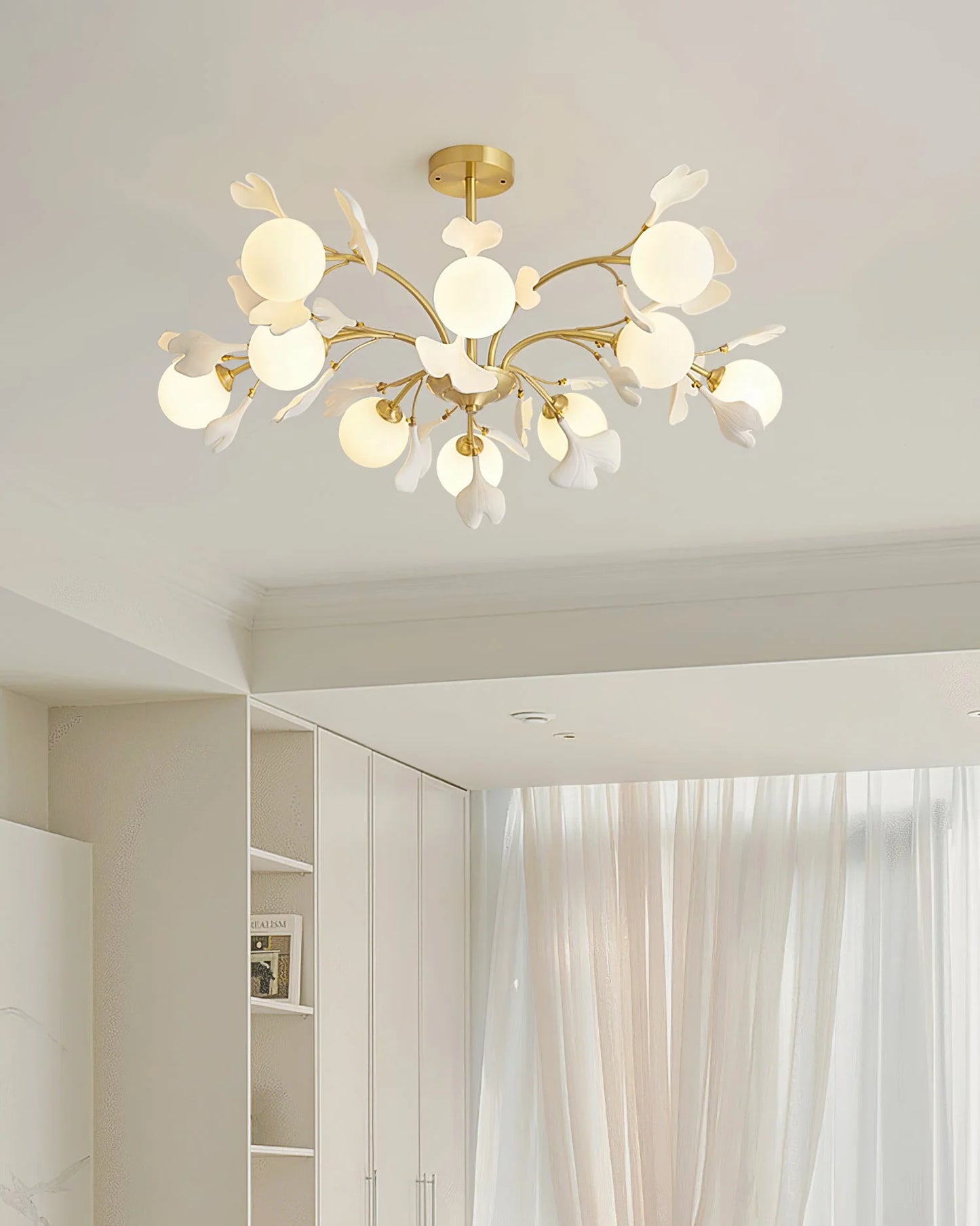 Gingko Chandelier - Nuvé