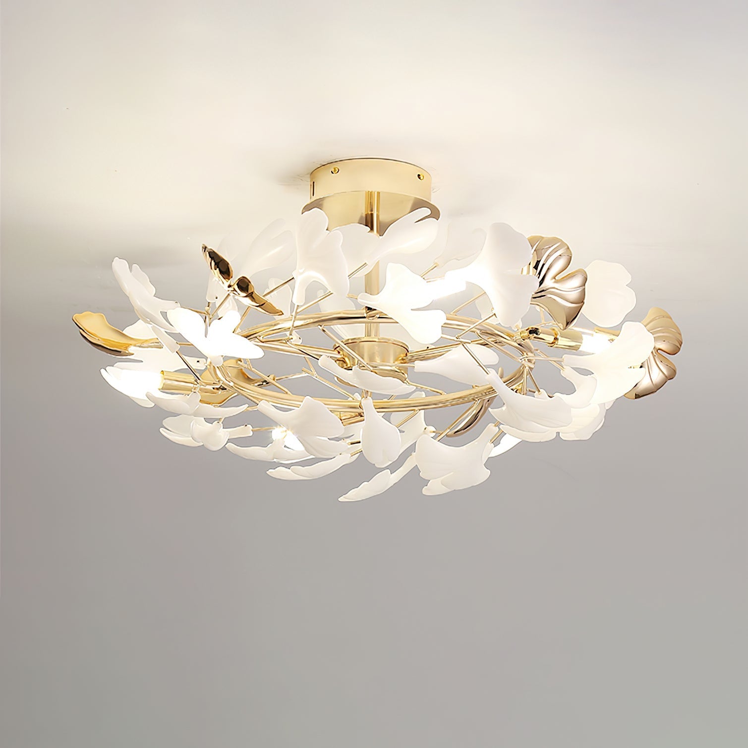 Gingko Rotating Ceiling Lamp - Nuvé