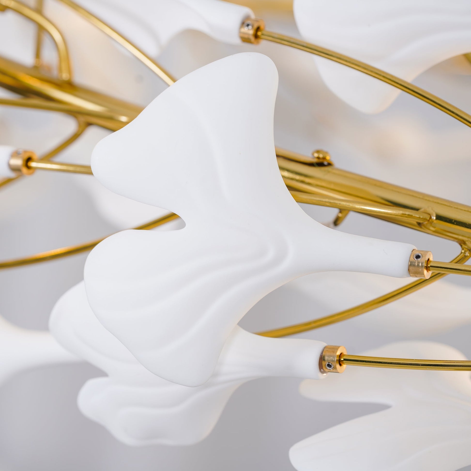 Gingko Ceramic Chandelier U - Nuvé