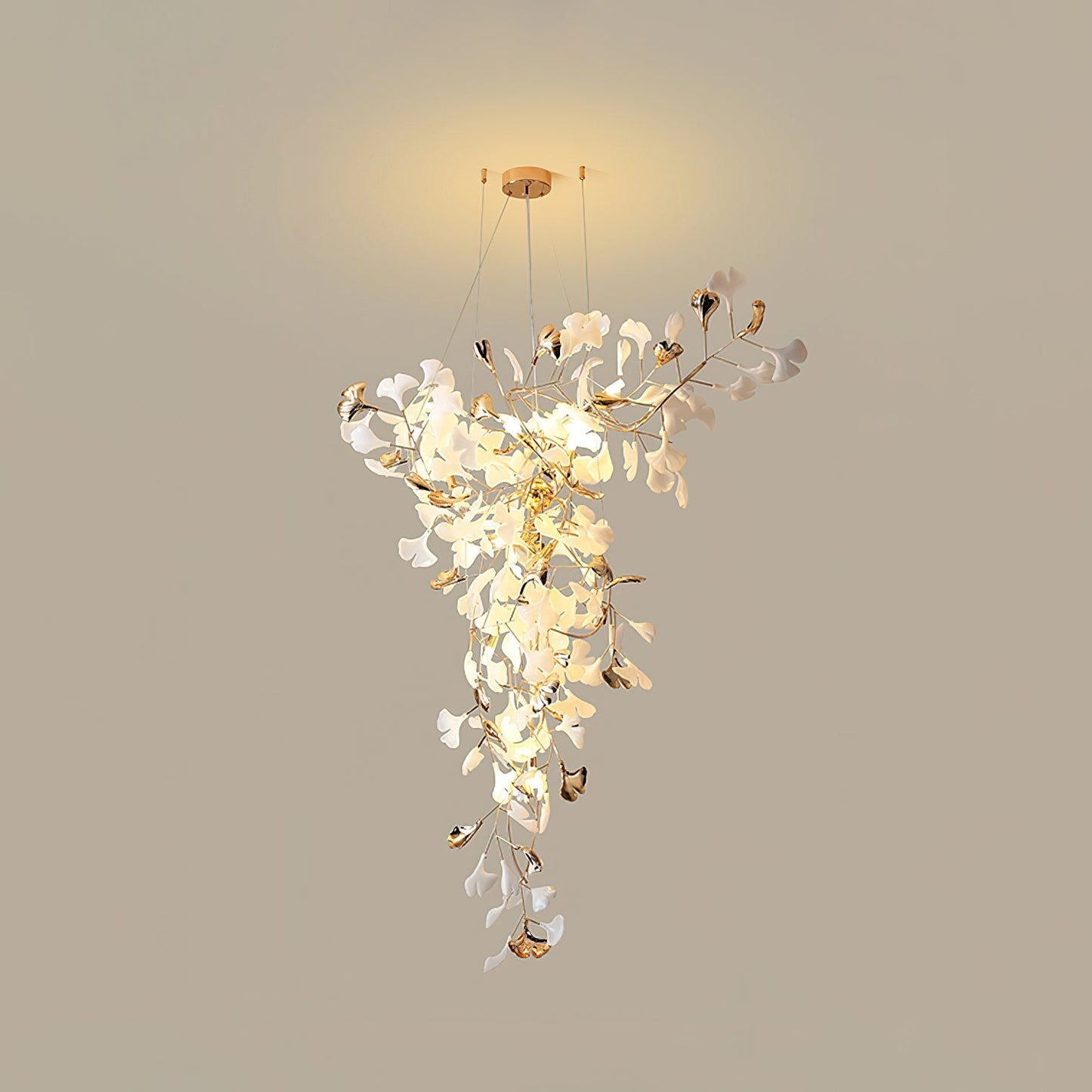 Ginkgo Tip Tlying Chandelier - Nuvé