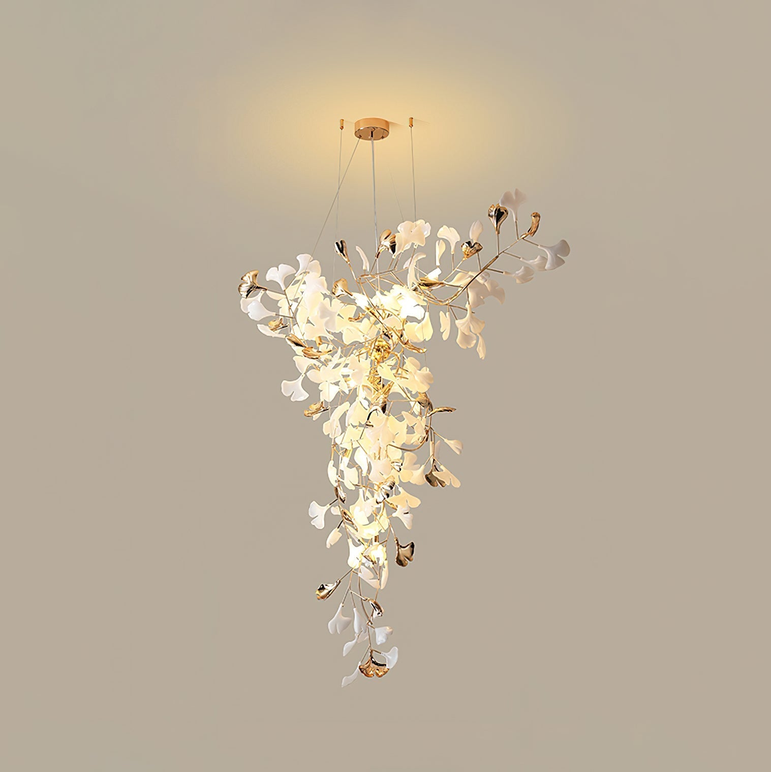 Ginkgo Tip Tlying Chandelier - Nuvé