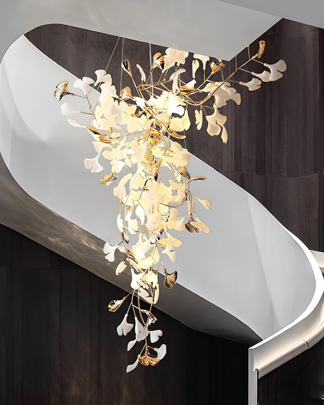 Ginkgo Tip Tlying Chandelier - Nuvé