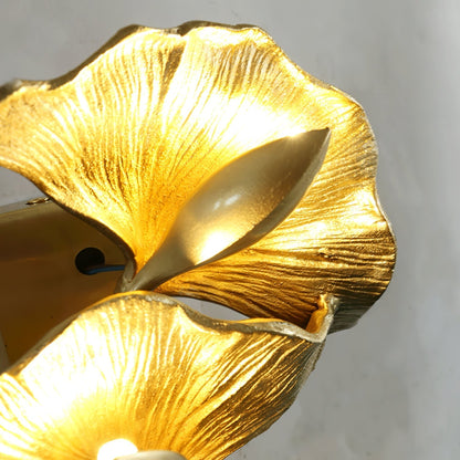 Ginkgo Leaf Wall Lamp - Nuvé