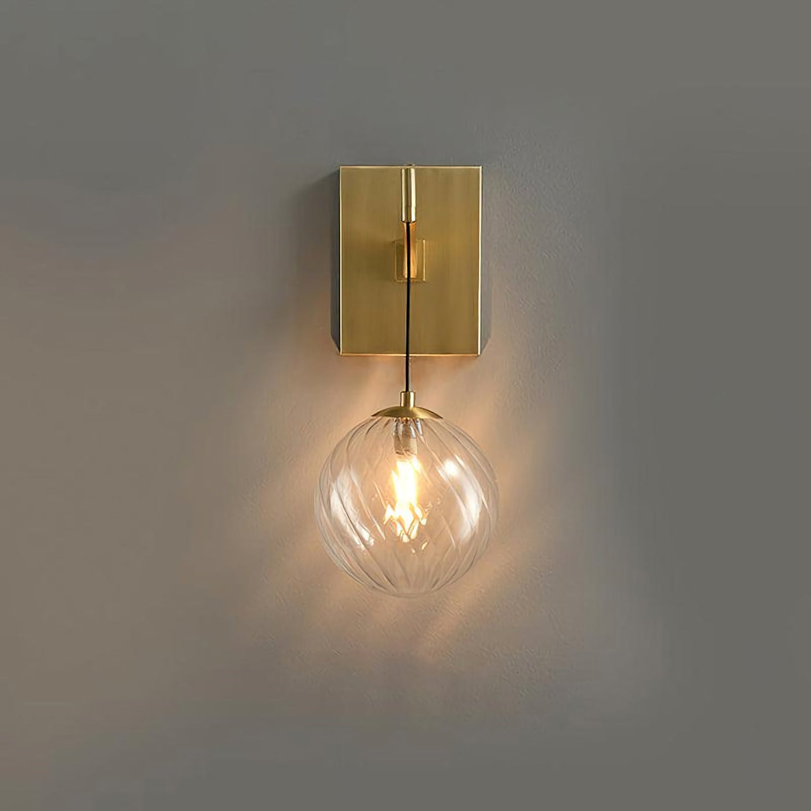 Golden Globe Glass Wall Lamp - Nuvé